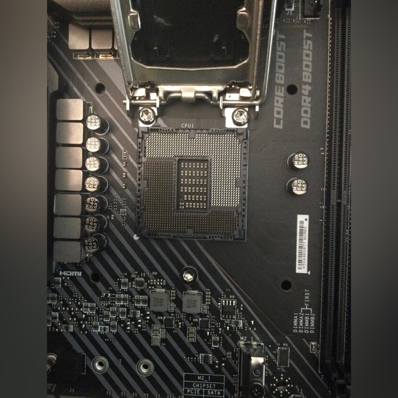 MSI MPG Z490 LGA 1200, Intel Gaming Motherboard - Picture 1 of 6